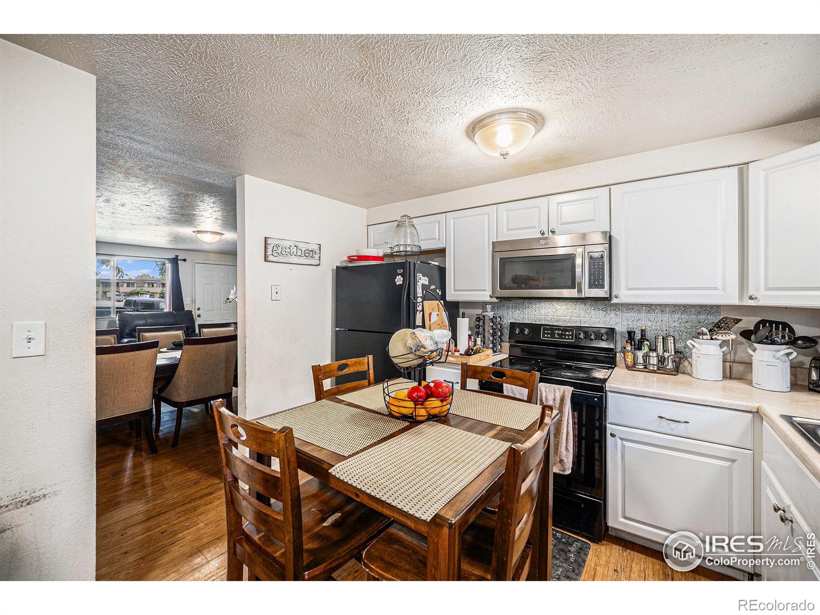 3321-3323 Butternut Drive