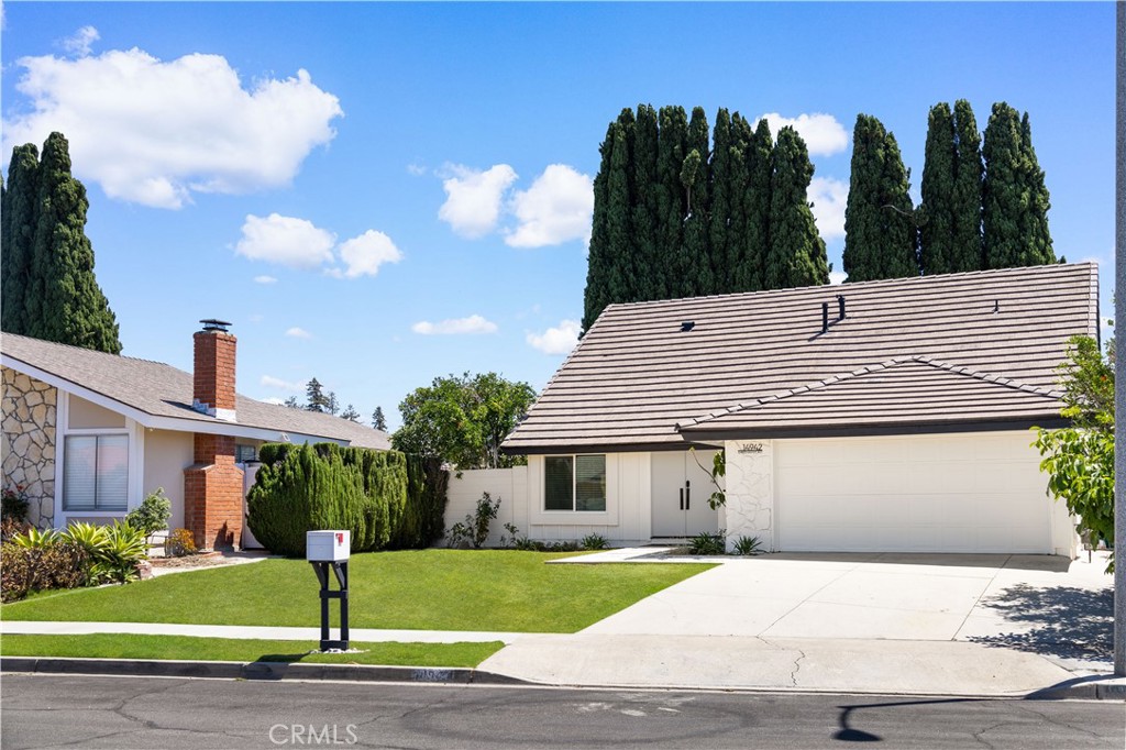 14942 Dahlquist Road