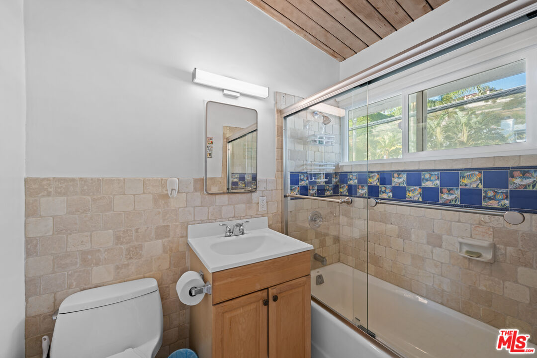25154 Malibu Rd Unit: 4