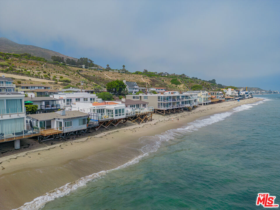 25154 Malibu Rd Unit: 4