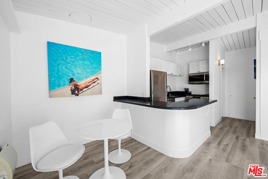 25154 Malibu Rd Unit: 4