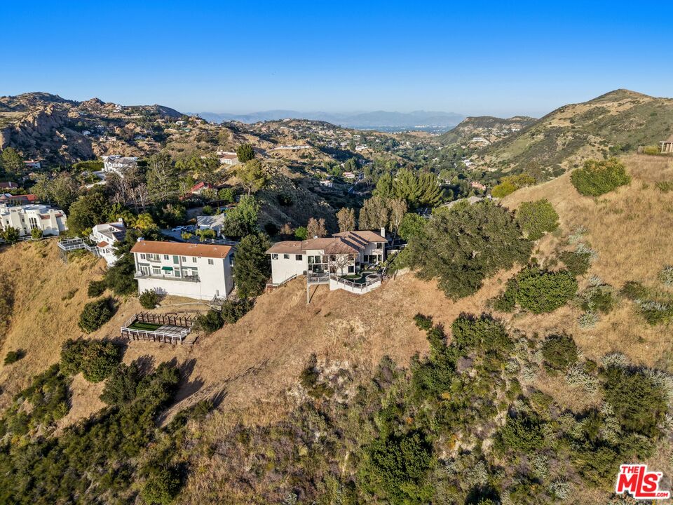 53 Saddlebow Rd