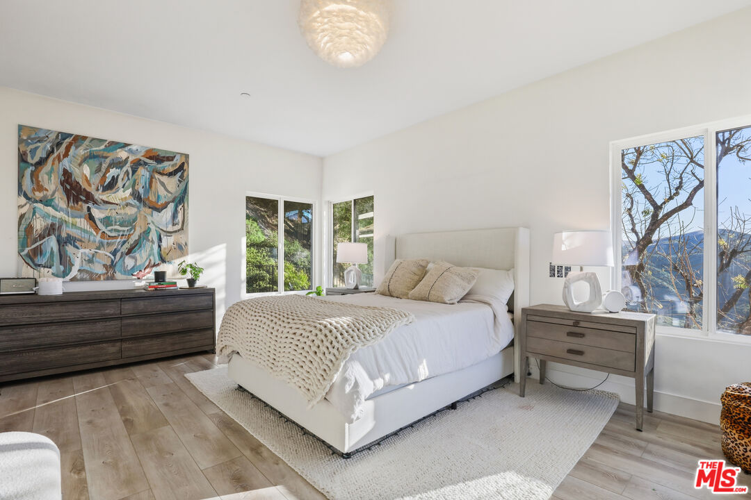 53 Saddlebow Rd