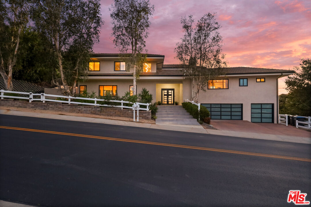 53 Saddlebow Rd