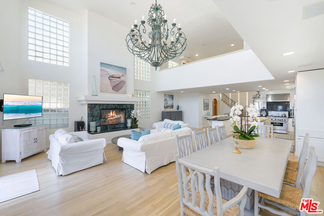 23620 Malibu Colony Rd