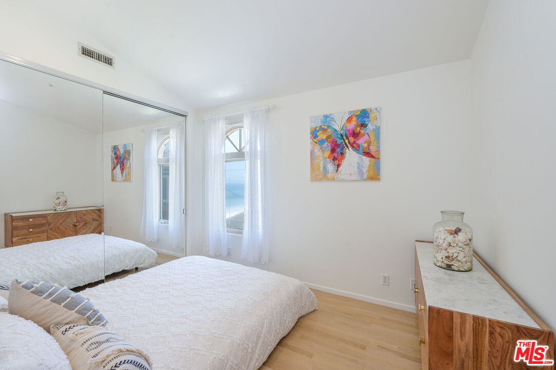 23620 Malibu Colony Rd