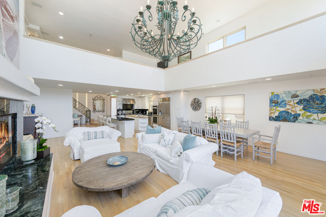 23620 Malibu Colony Rd