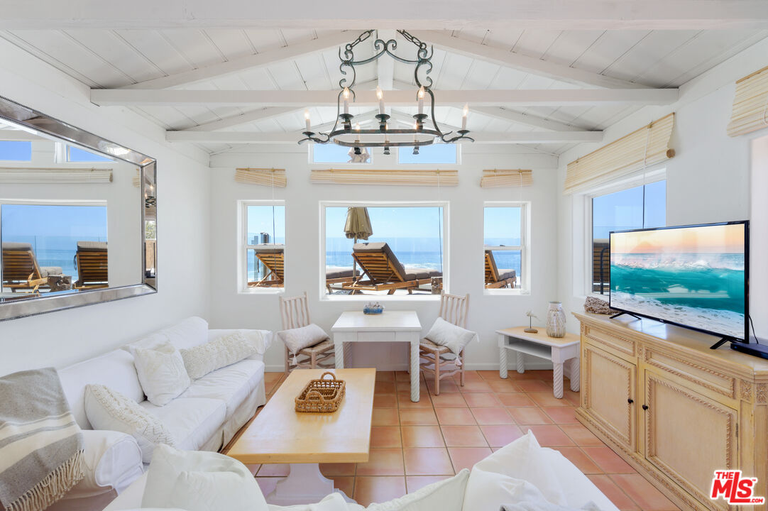 23620 Malibu Colony Rd