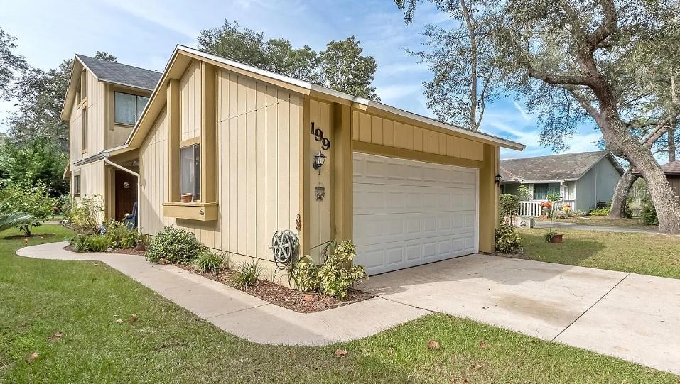 199 SUMMERHAZE CT