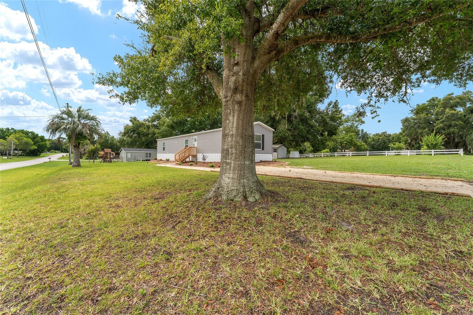 9748 SE 171ST PL
