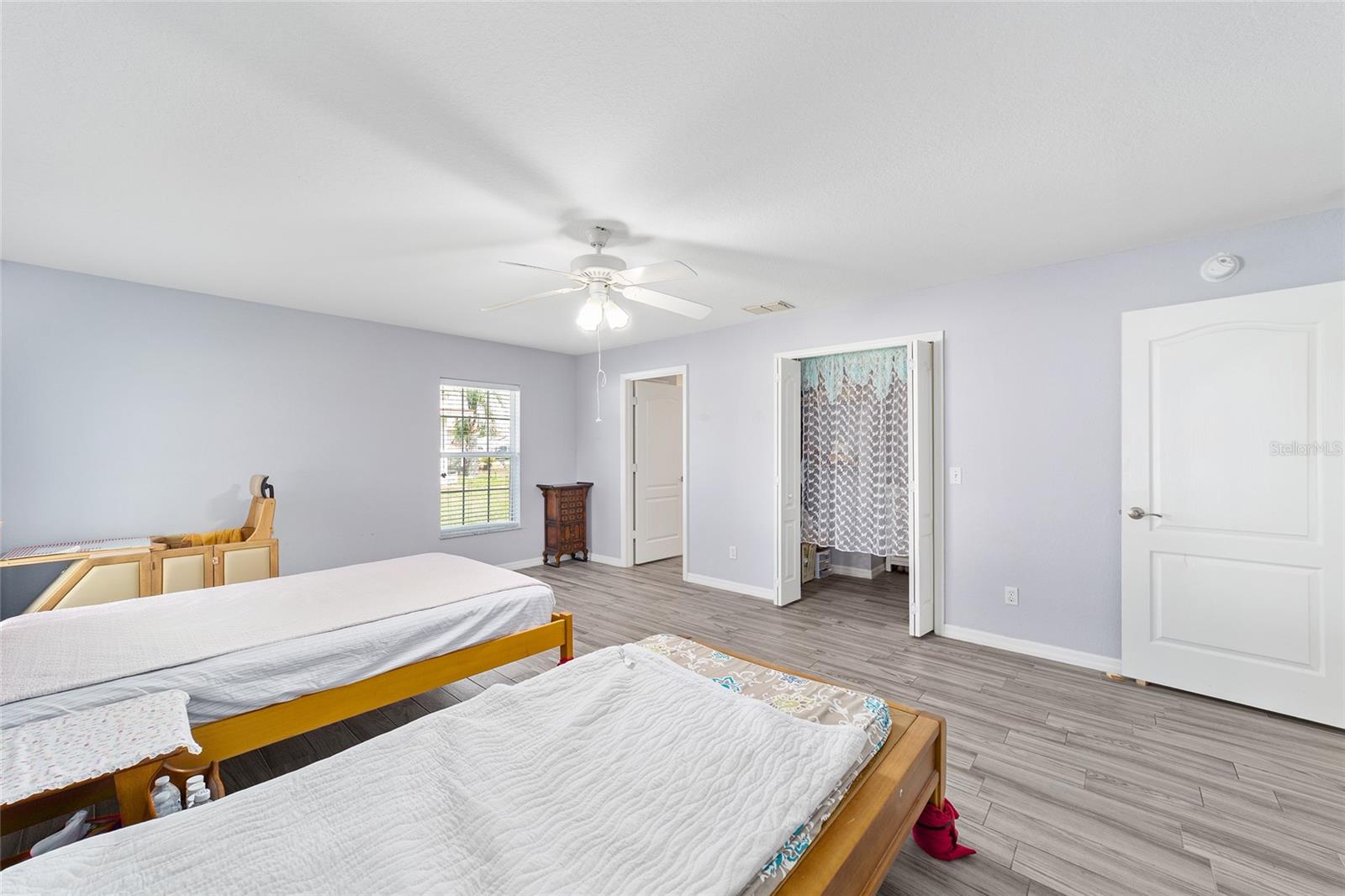 6880 SE 103RD PL