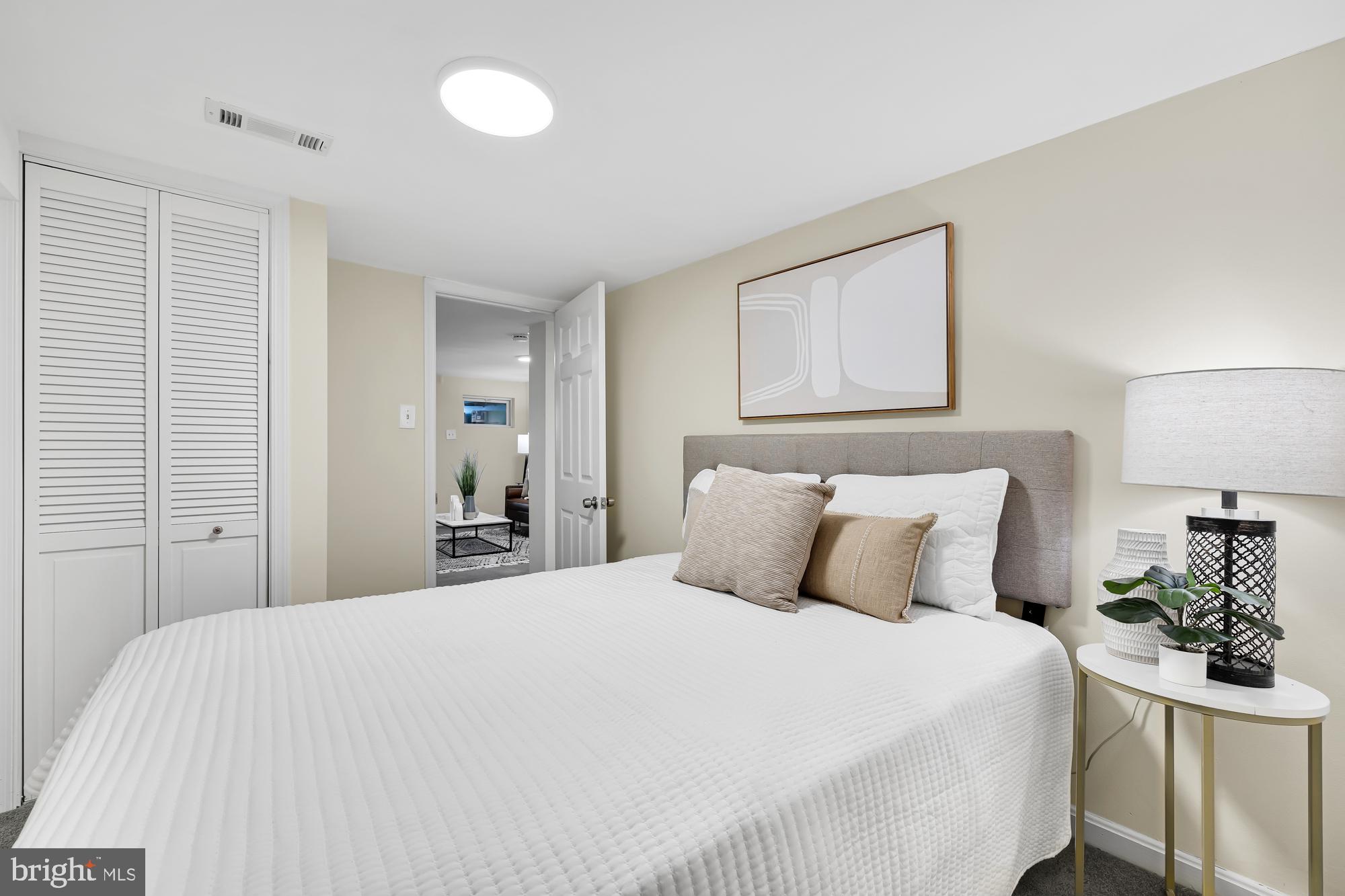 403 DELAFIELD PLACE NW