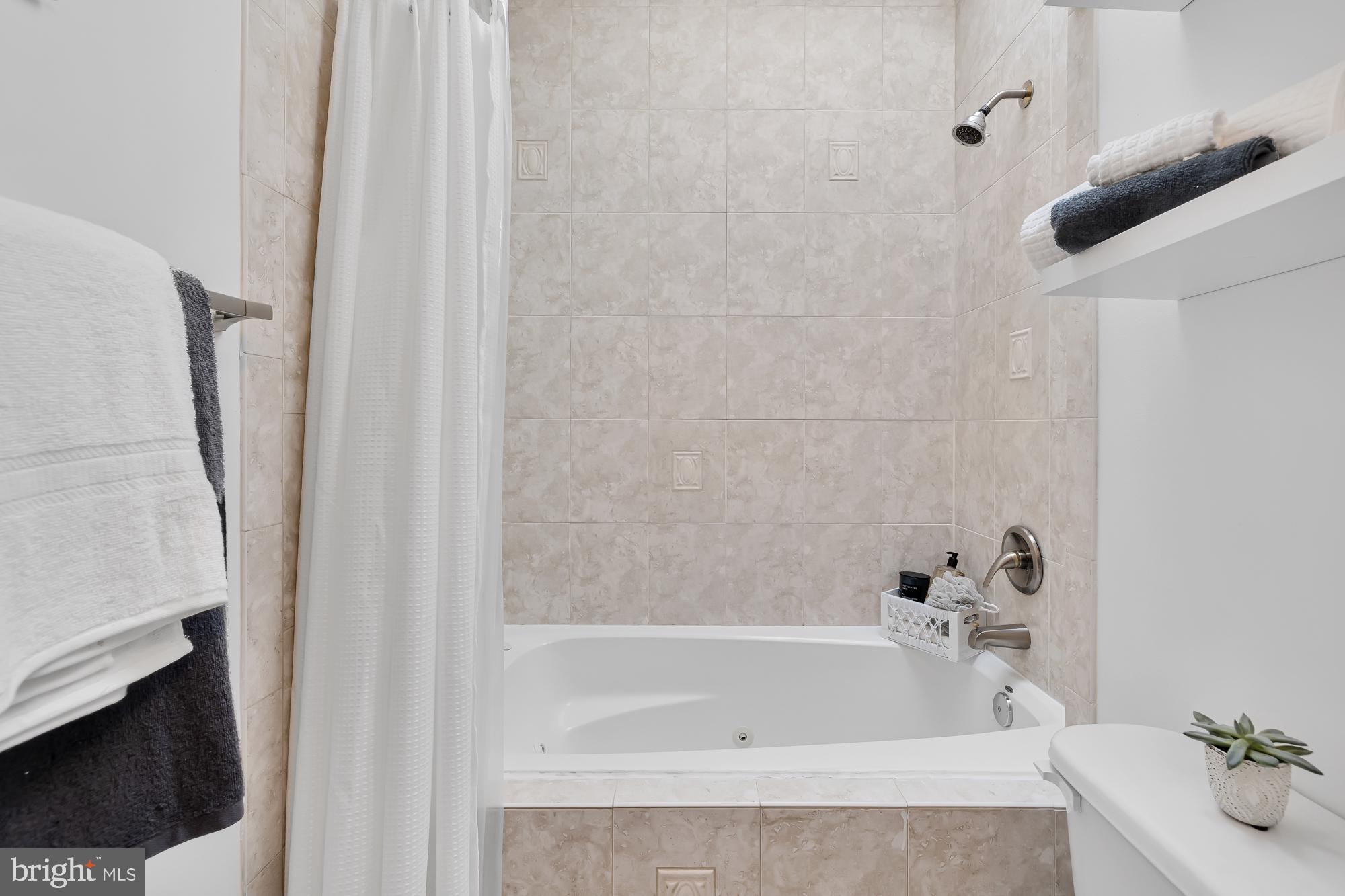 403 DELAFIELD PLACE NW