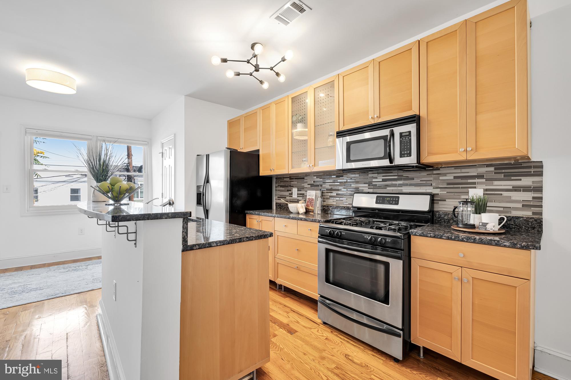 403 DELAFIELD PLACE NW