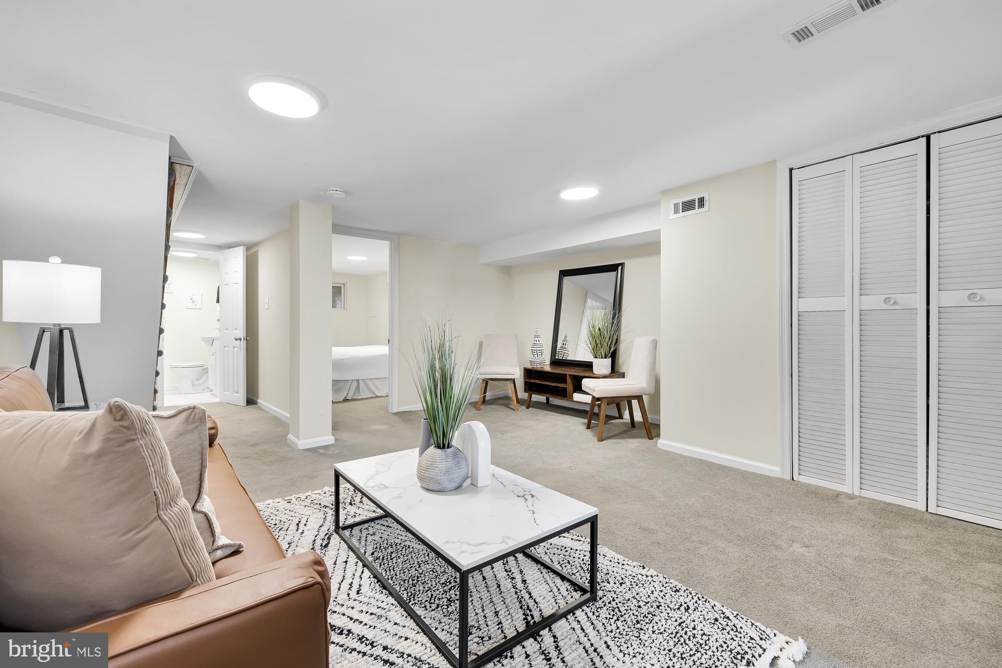 403 DELAFIELD PLACE NW