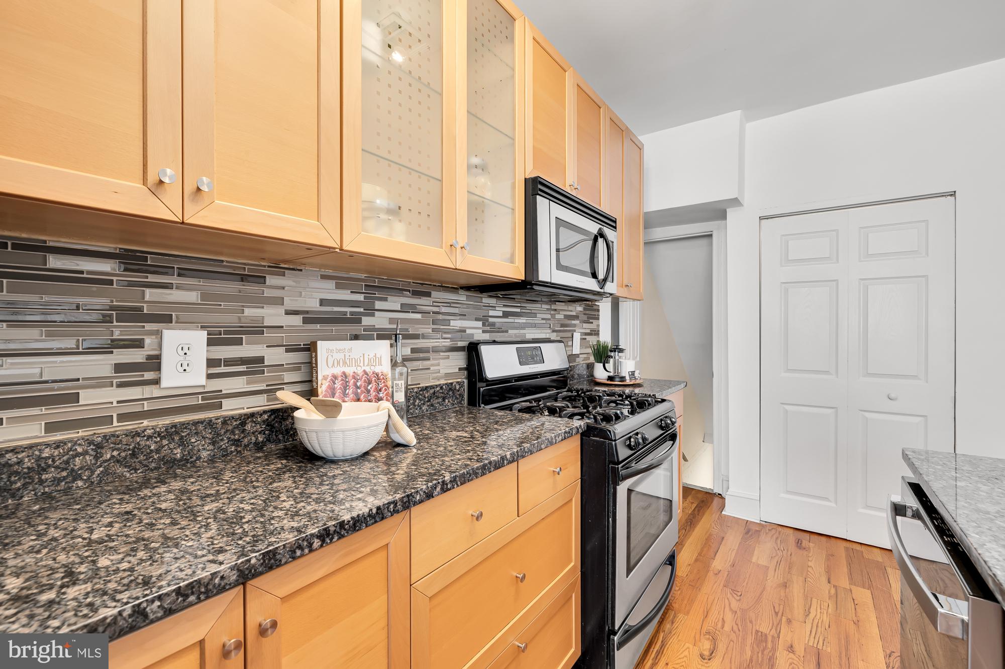 403 DELAFIELD PLACE NW