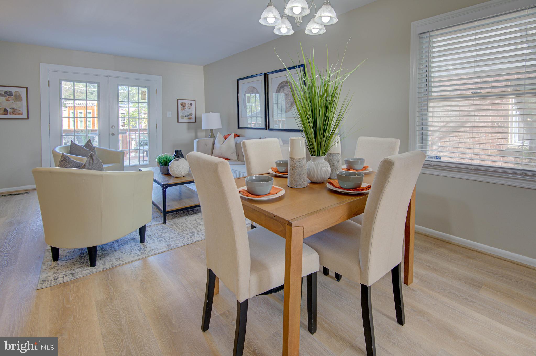 1344 VALLEY PLACE SE