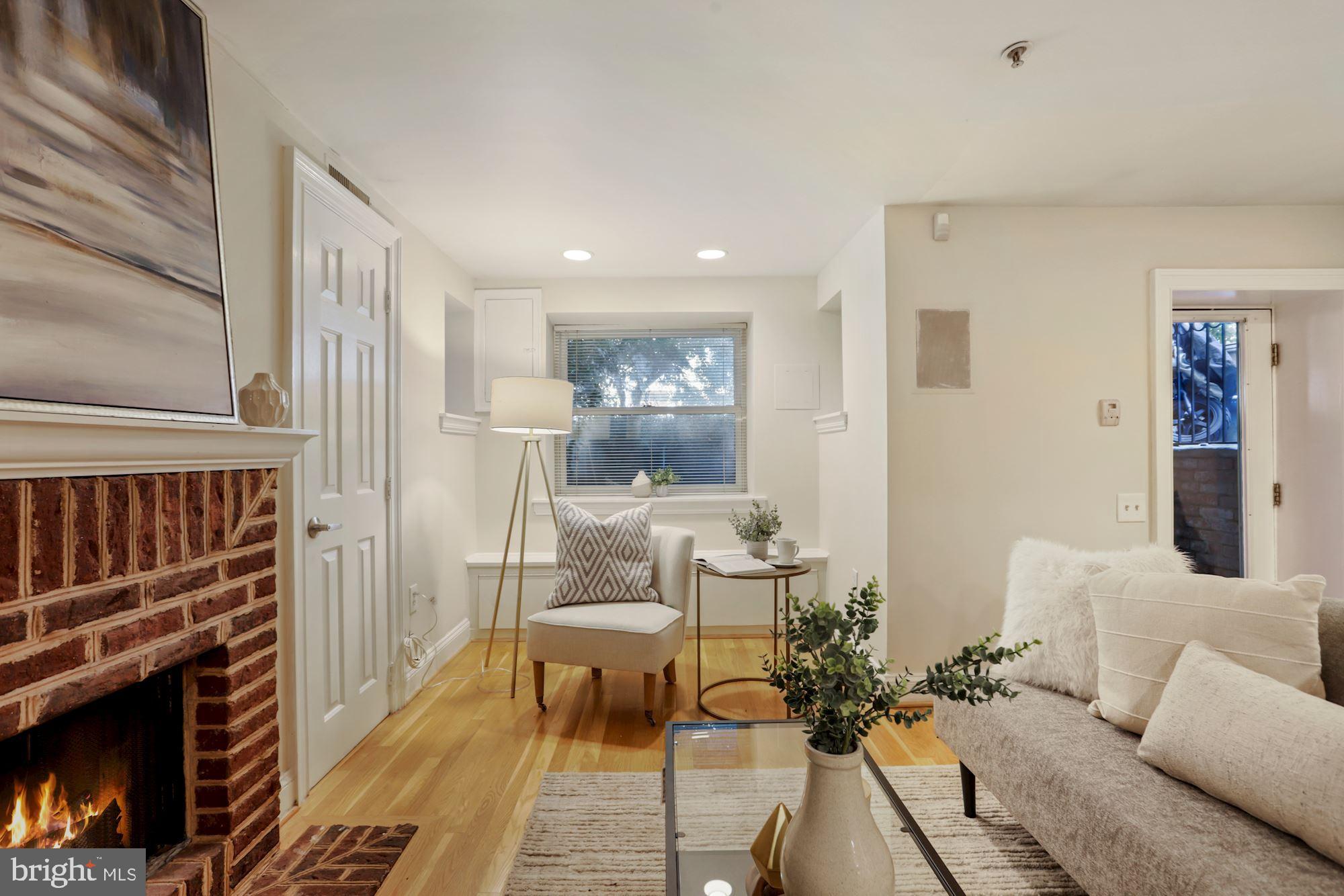 1713 18TH STREET NW Unit: B