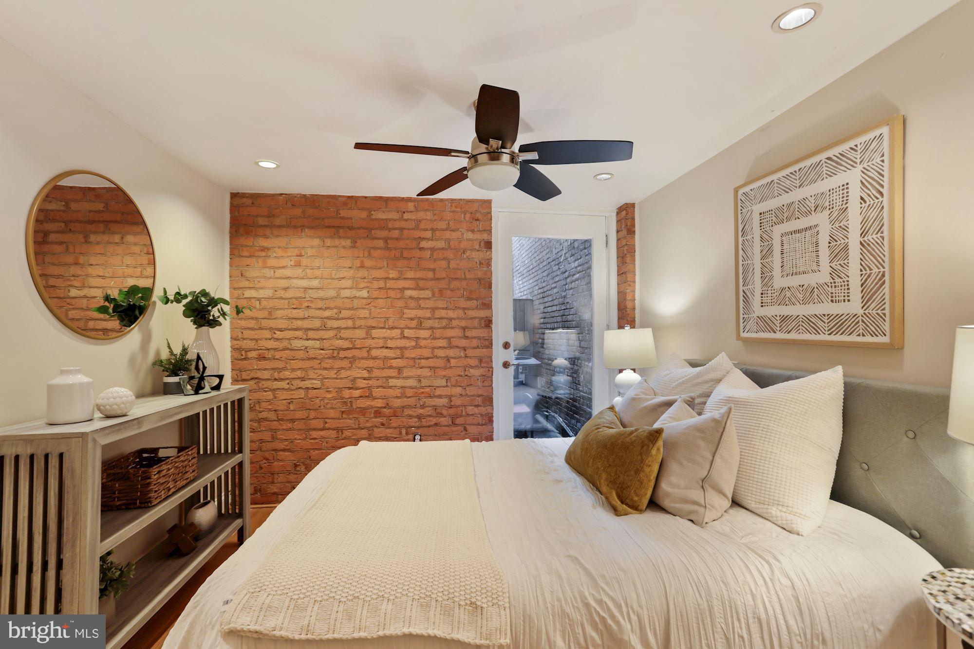 1713 18TH STREET NW Unit: B