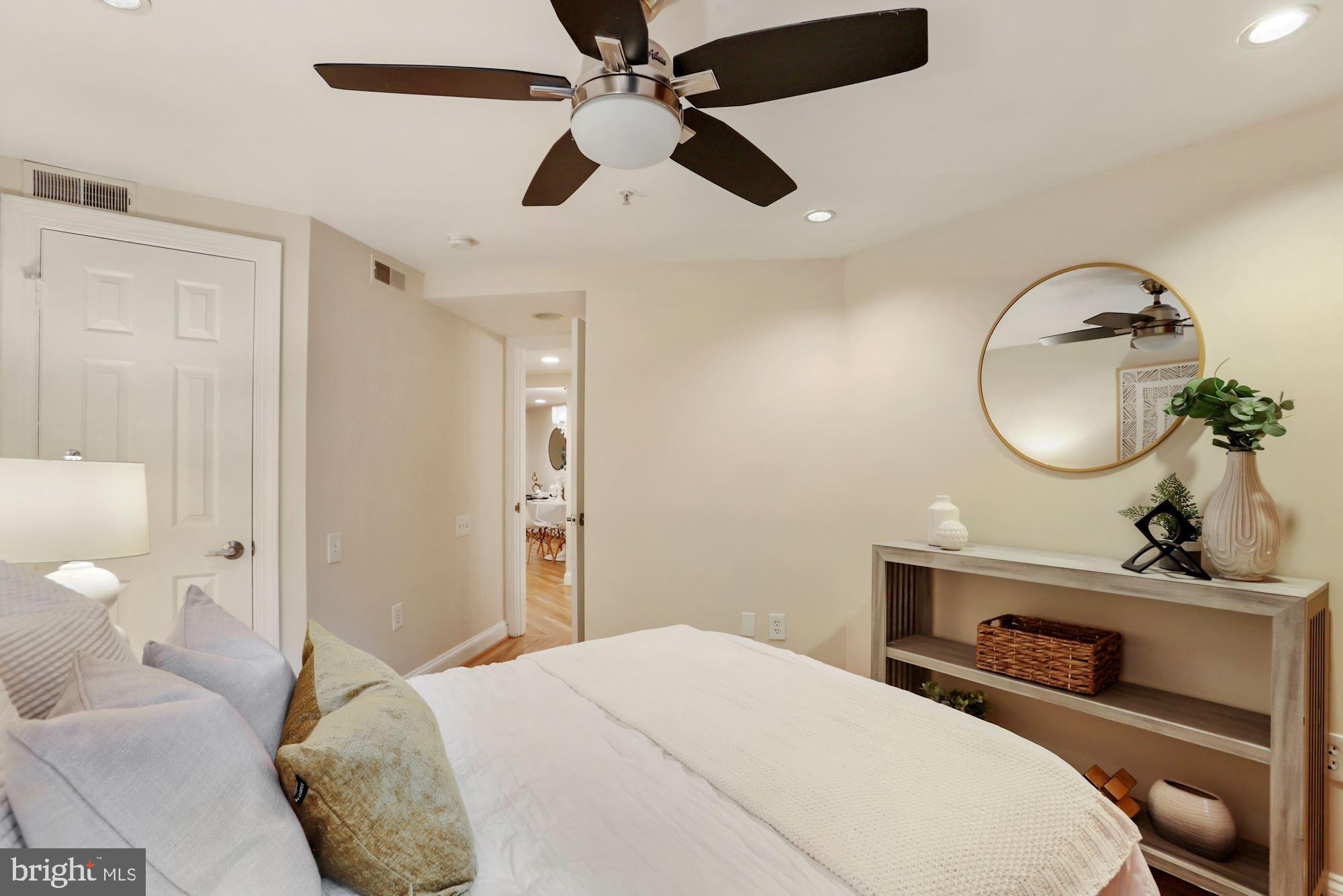 1713 18TH STREET NW Unit: B