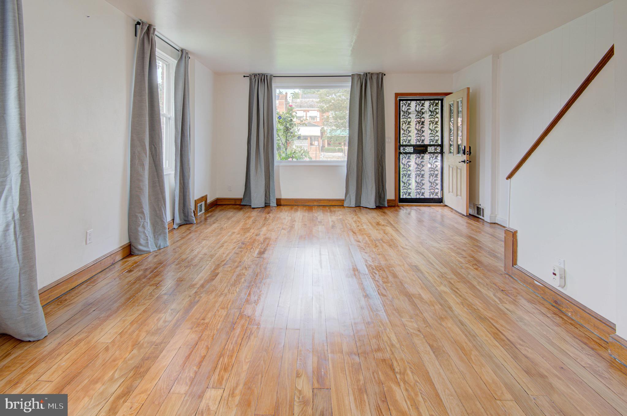 1605 FORT DUPONT STREET SE