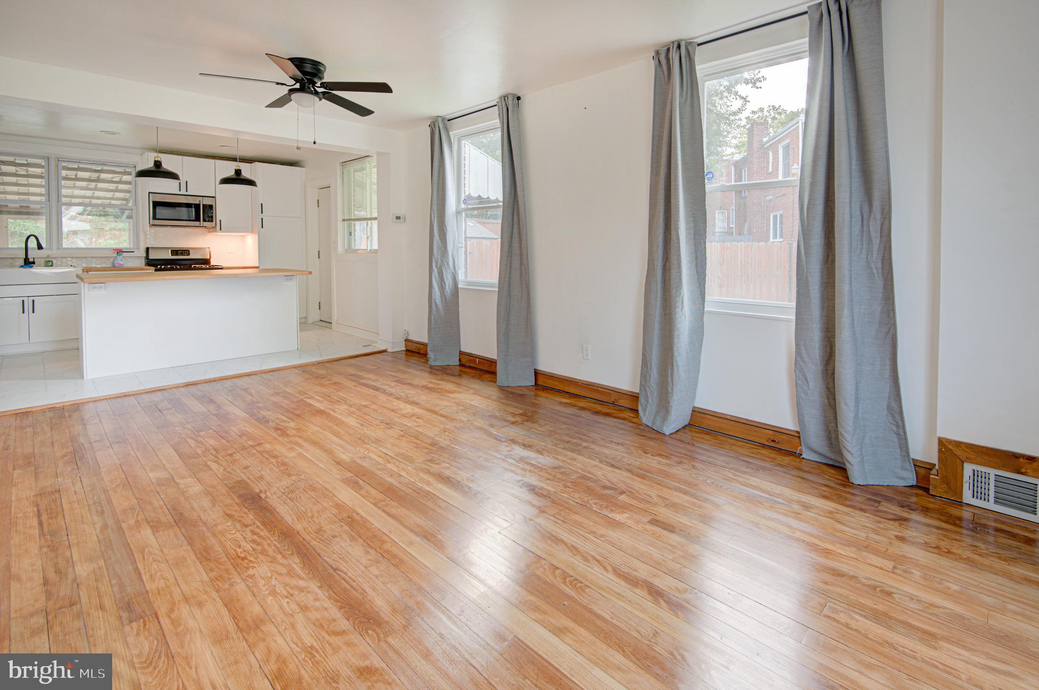 1605 FORT DUPONT STREET SE