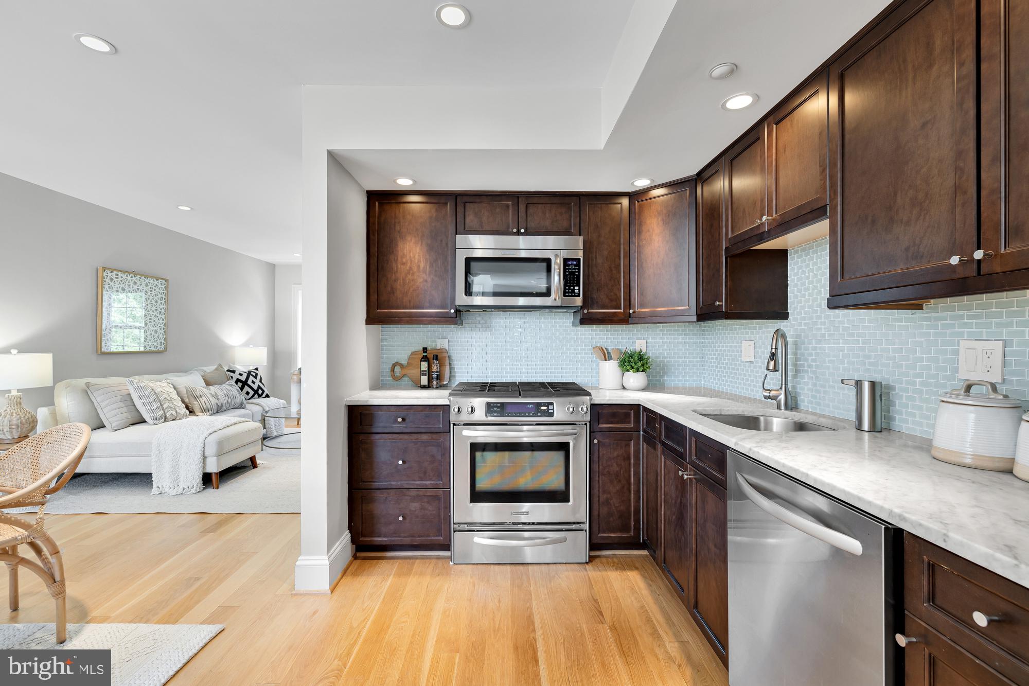 1427 5TH STREET NW Unit: 3
