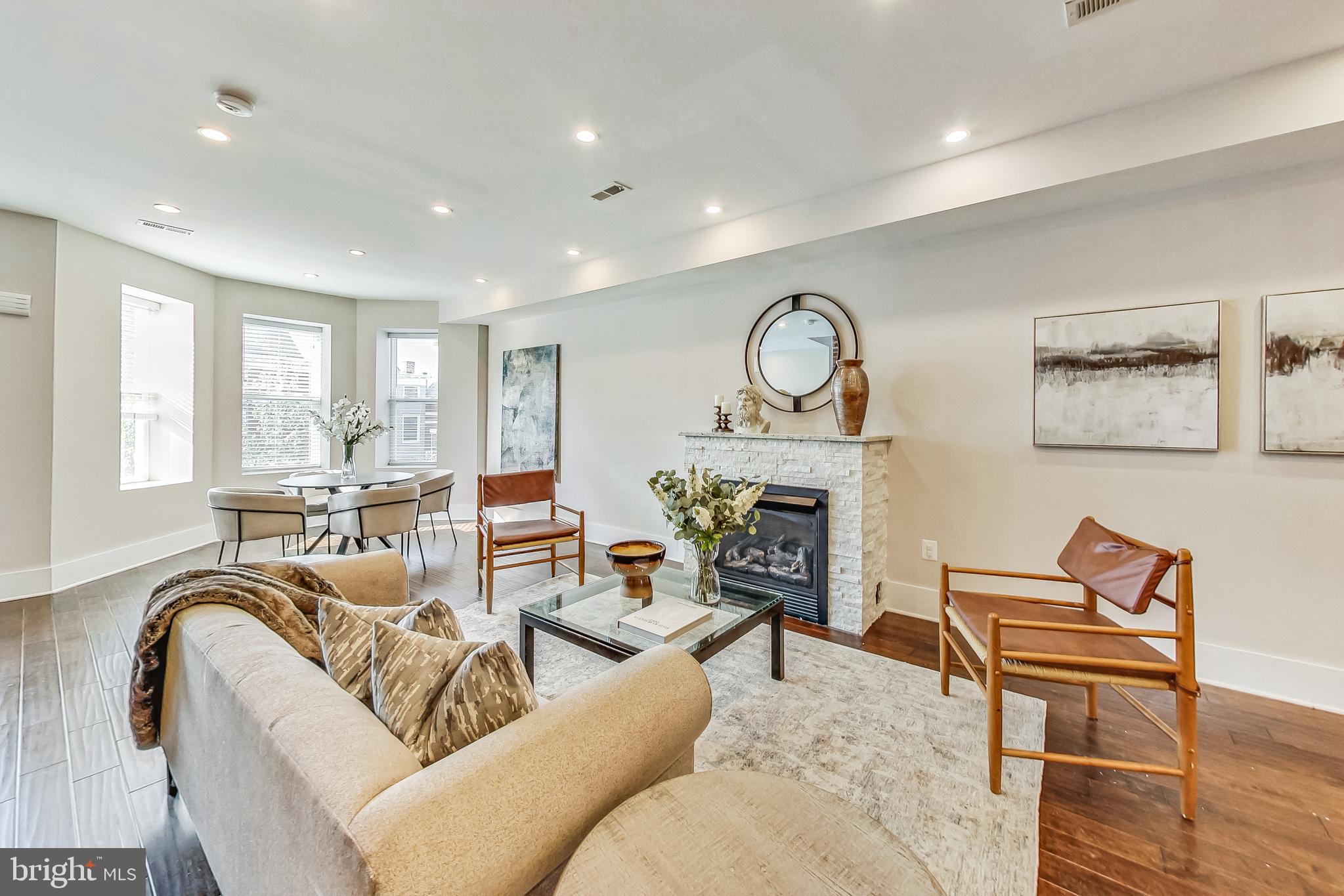 18 T STREET NE Unit: 2