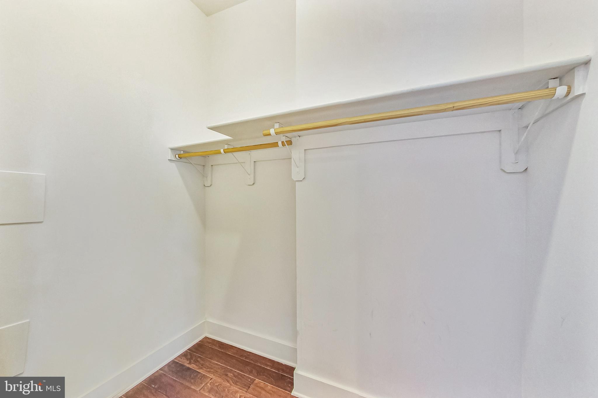 18 T STREET NE Unit: 2