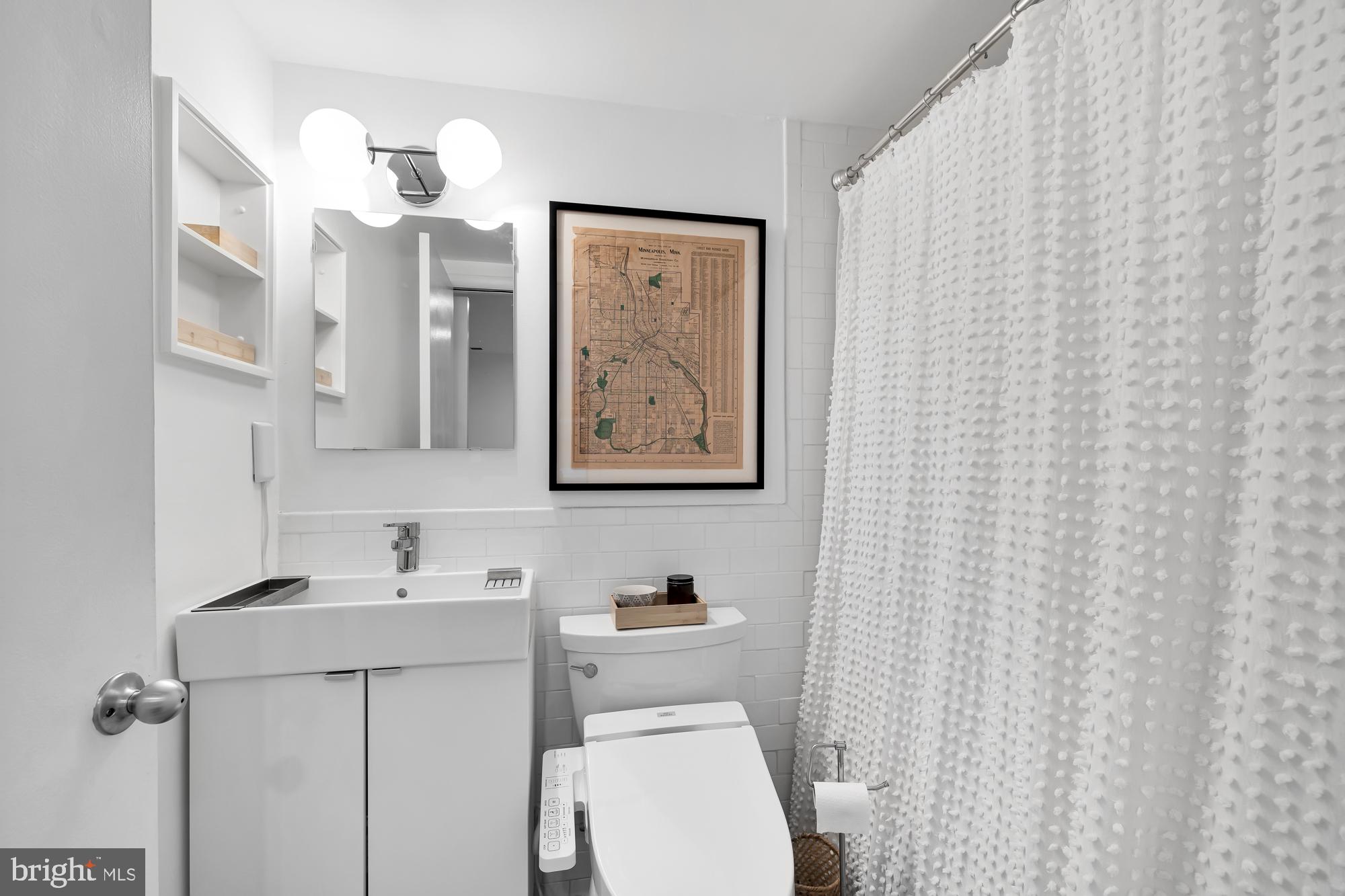 2012 O STREET NW Unit: 12