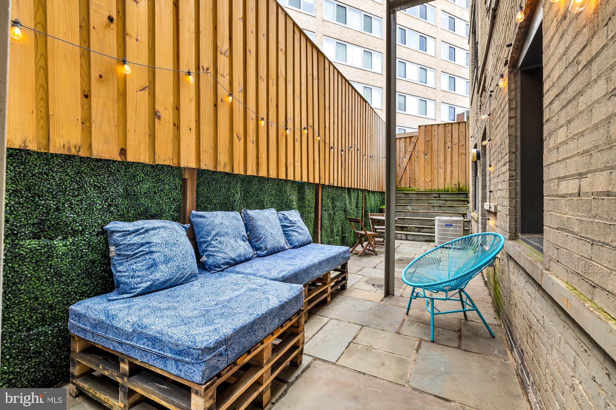 2012 O STREET NW Unit: 12