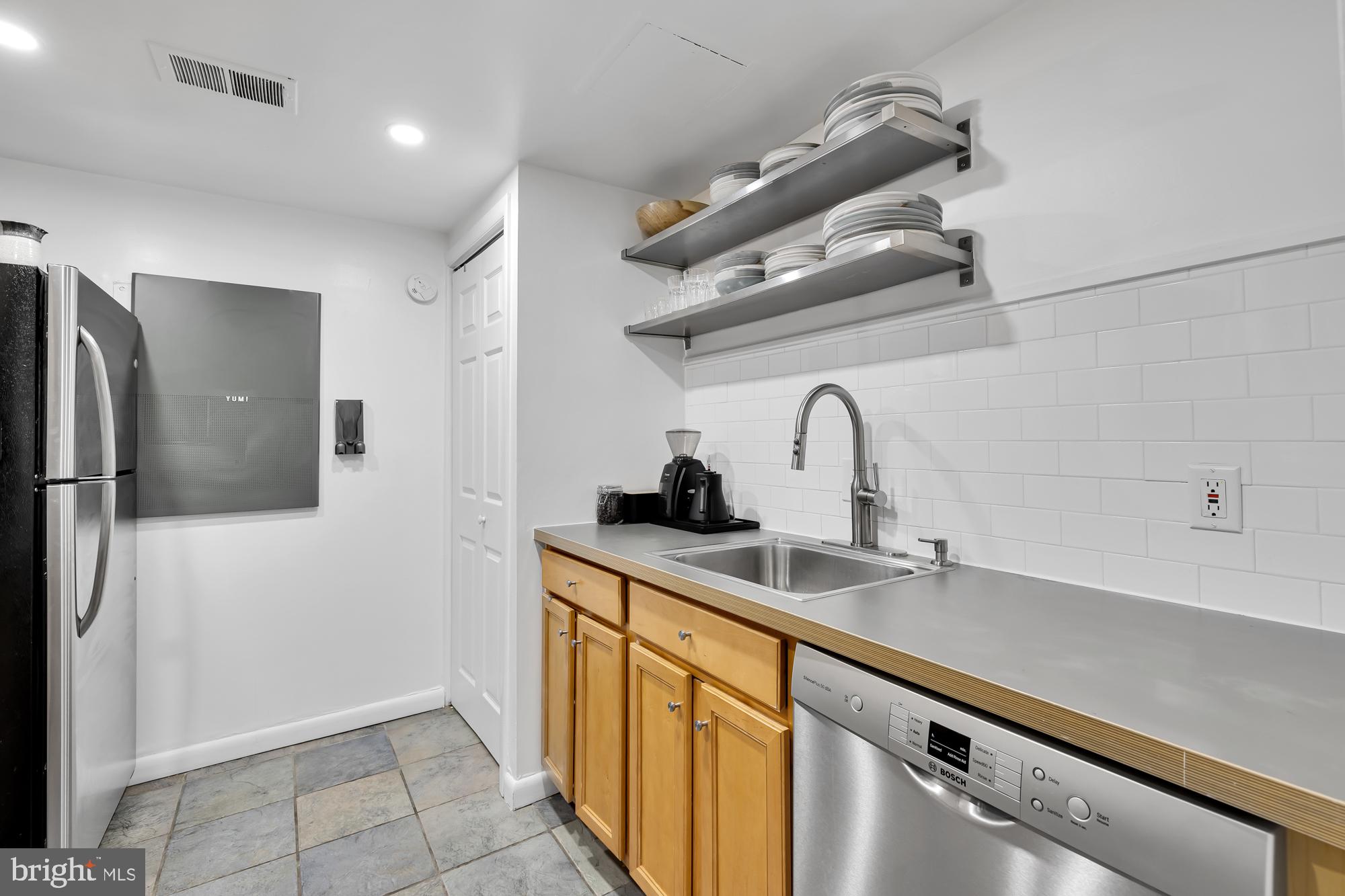 2012 O STREET NW Unit: 12