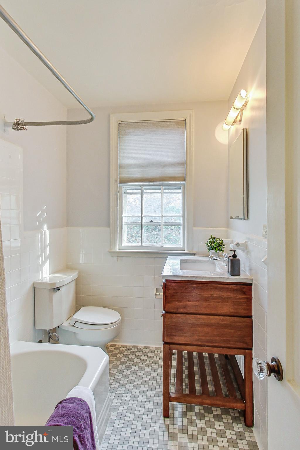 2716 Ordway STREET NW Unit: 4