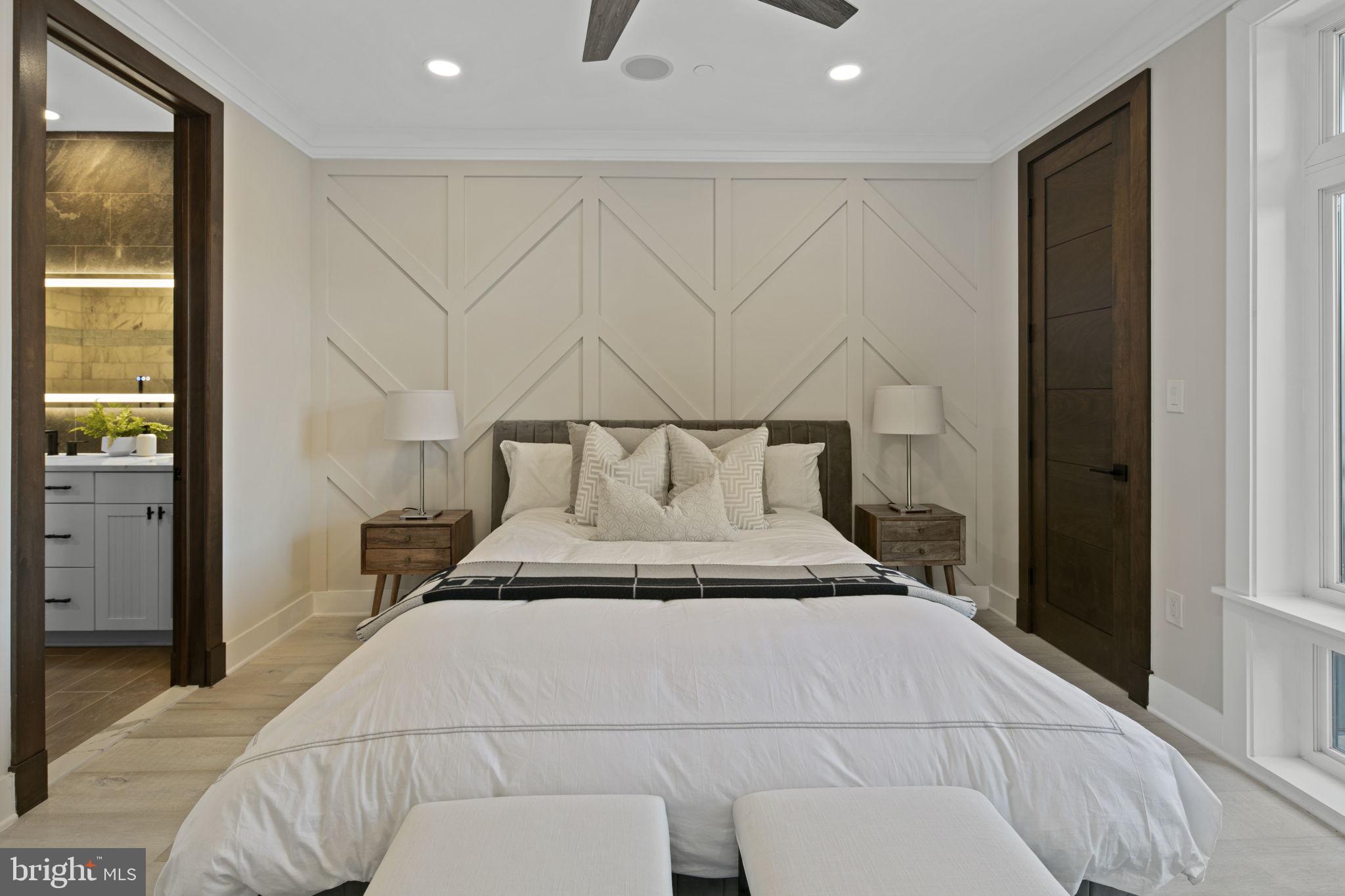 3554 13th Street NW Unit: PH2