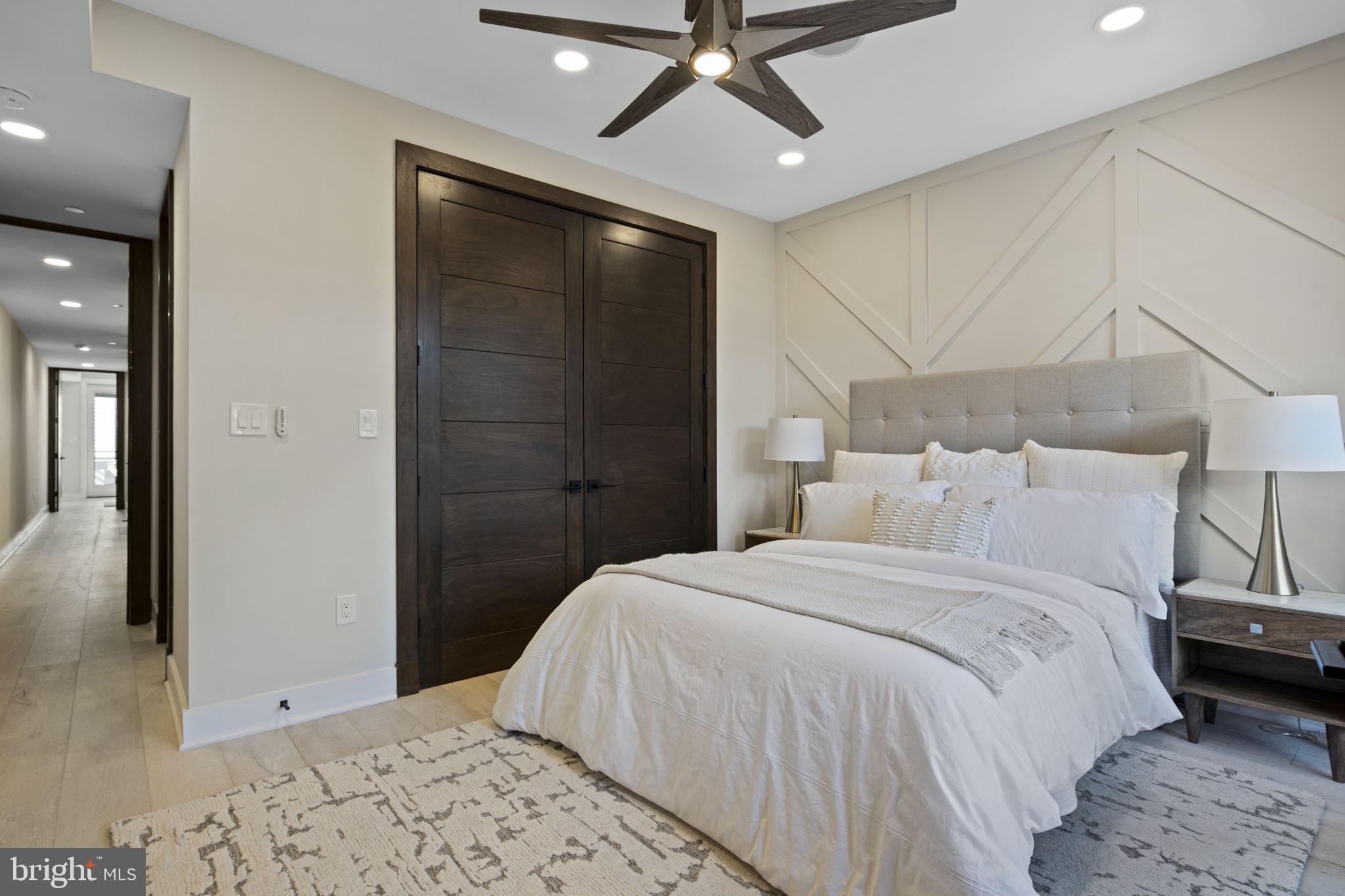 3554 13th Street NW Unit: PH2
