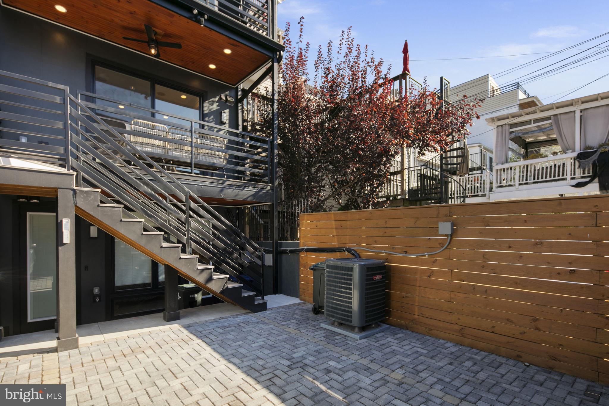 3554 13th Street NW Unit: PH2