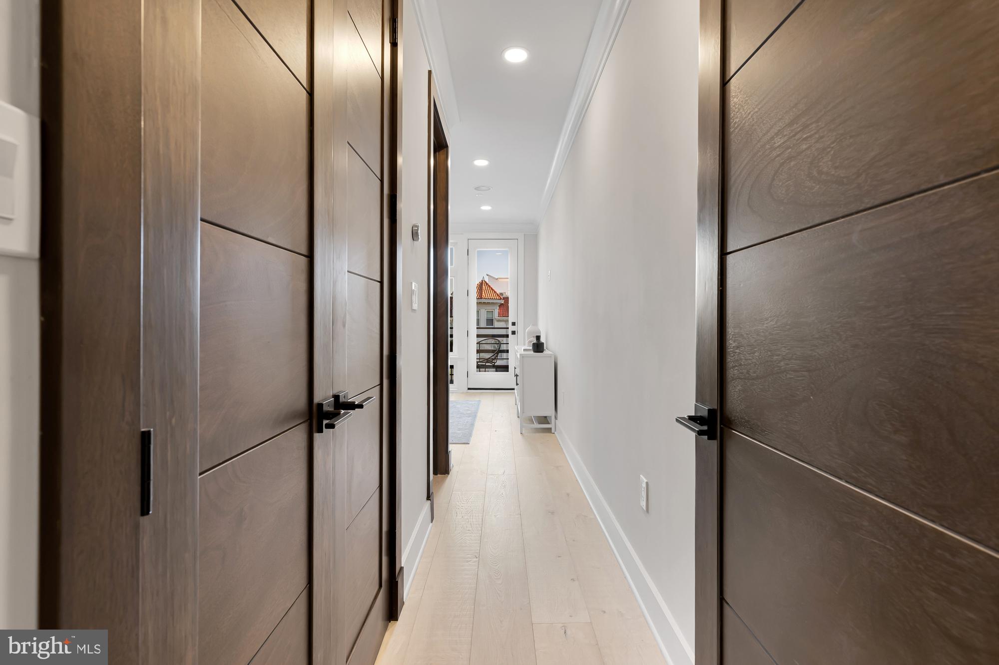 3554 13th Street NW Unit: PH2