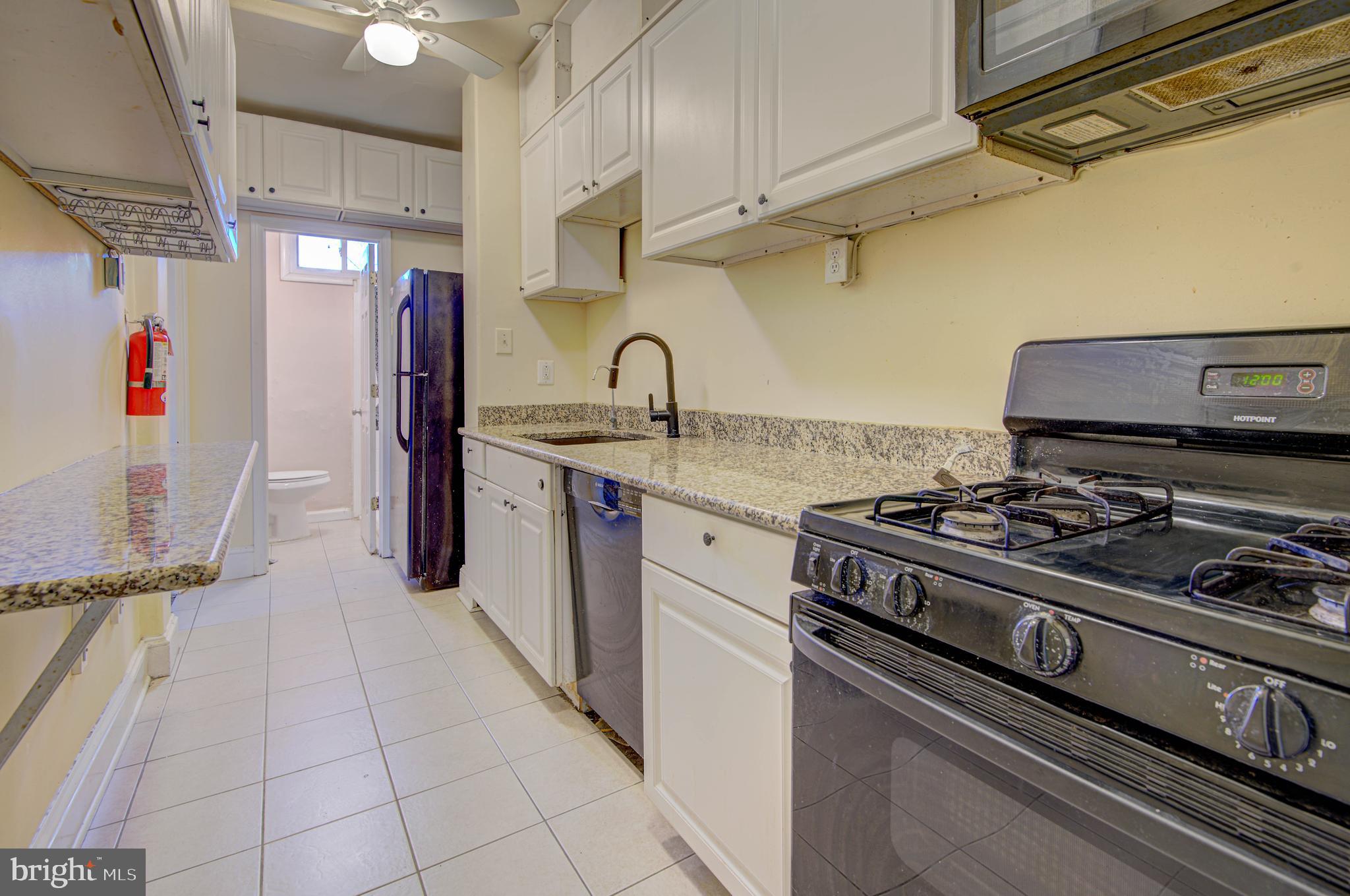 3553 Holmead PLACE NW