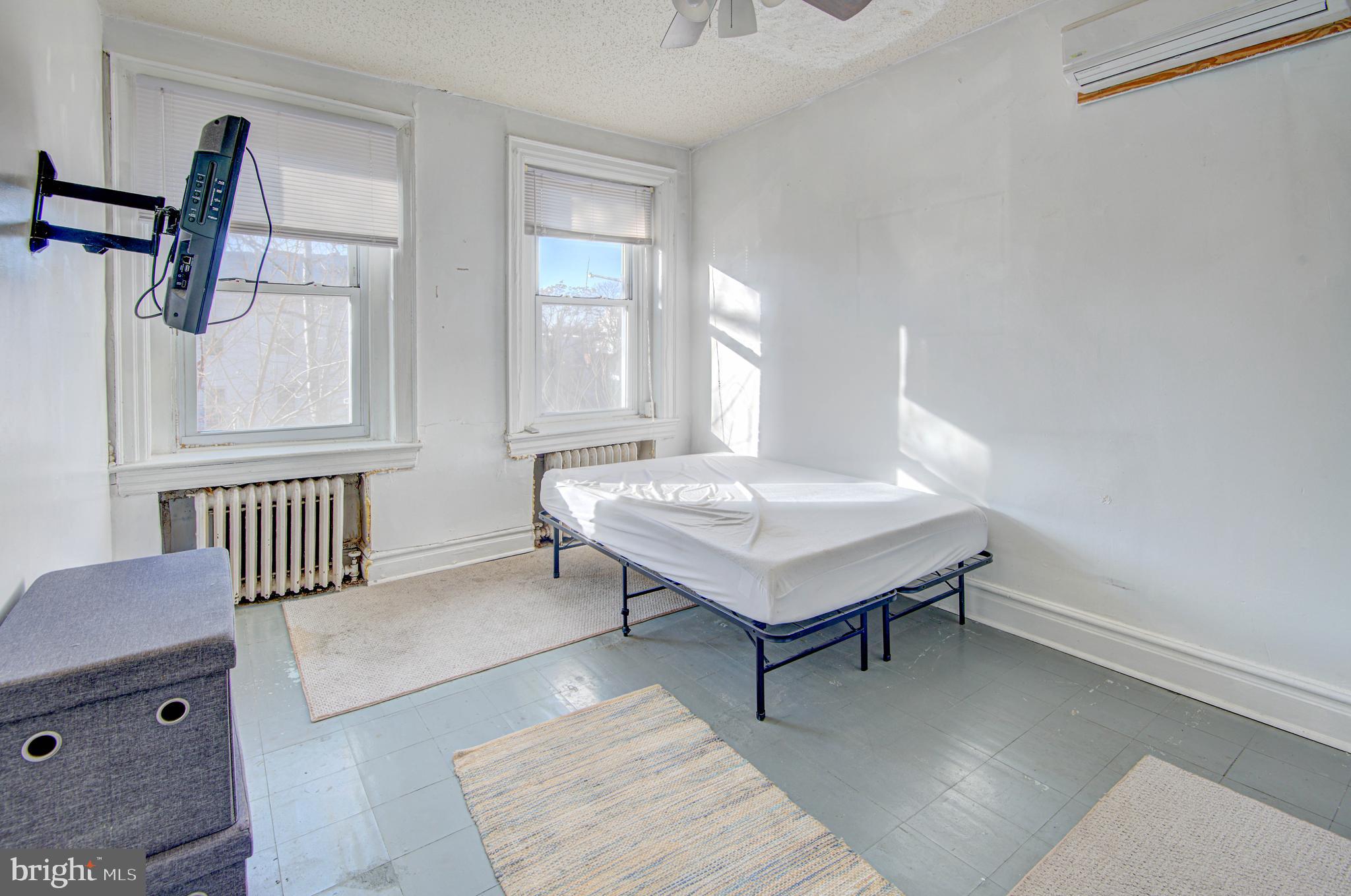 3553 Holmead PLACE NW