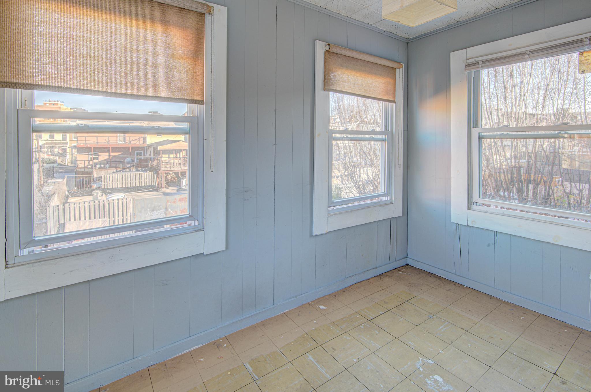 3553 Holmead PLACE NW