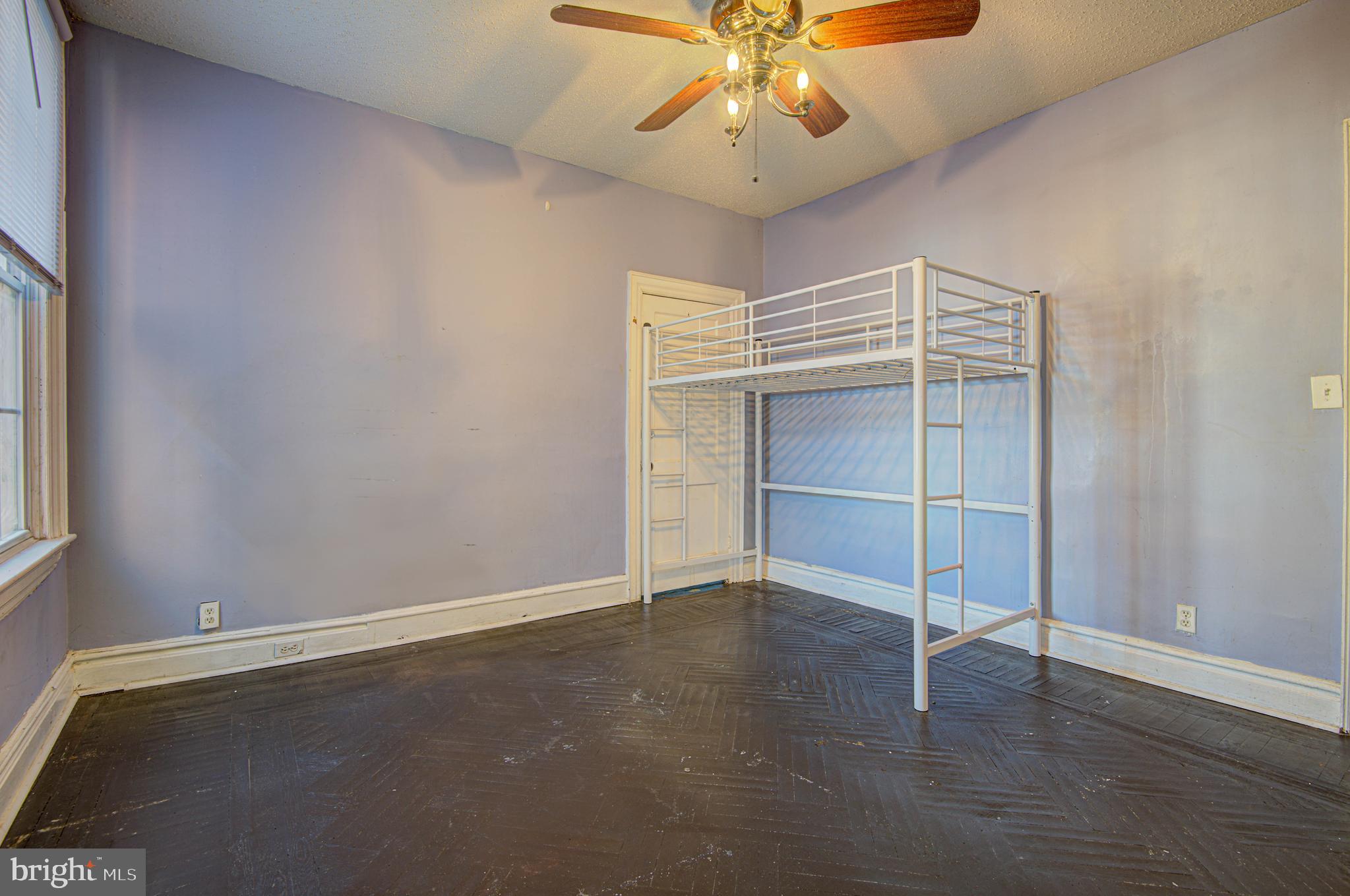 3553 Holmead PLACE NW