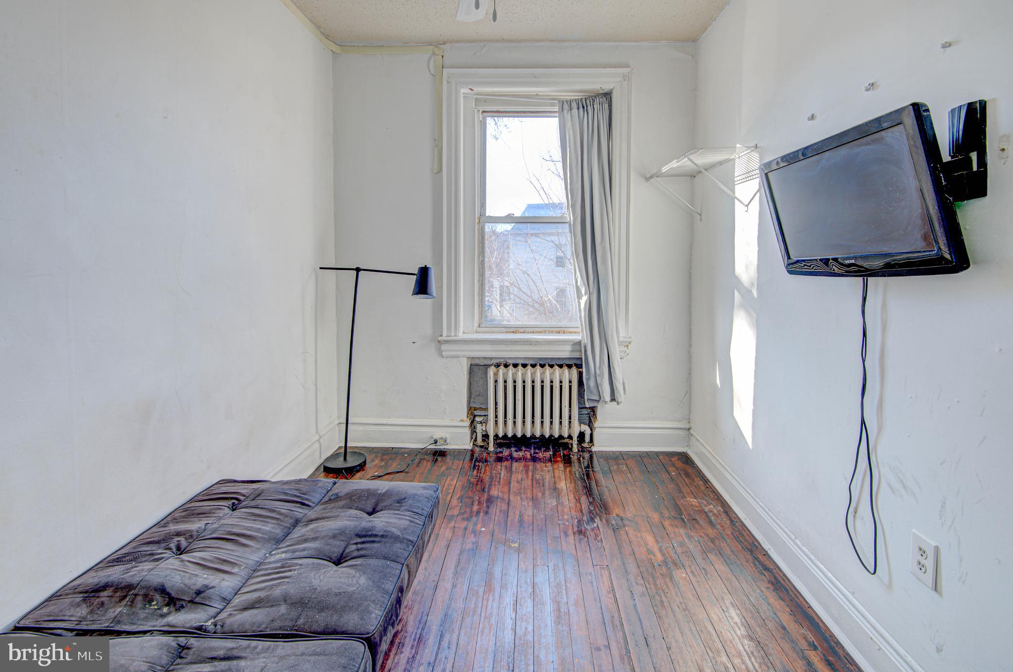 3553 Holmead PLACE NW