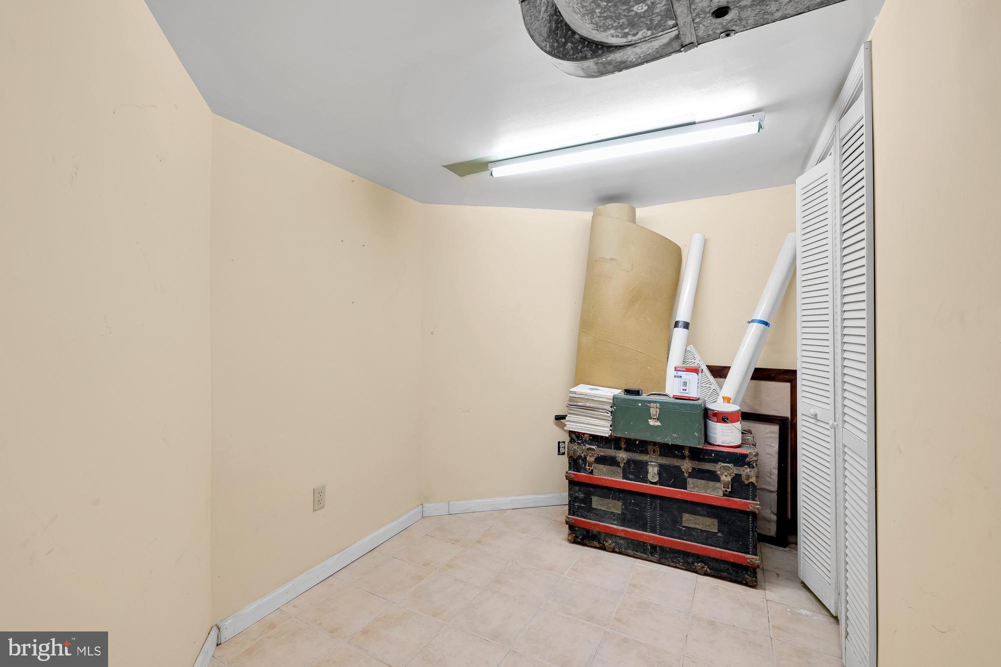 701 Lawrence Street NE