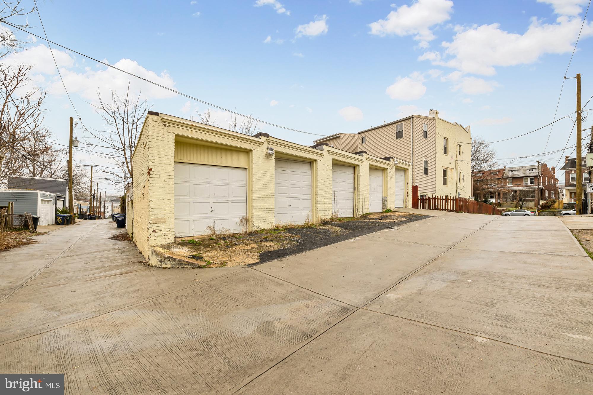 1355 Shepherd St NW #3