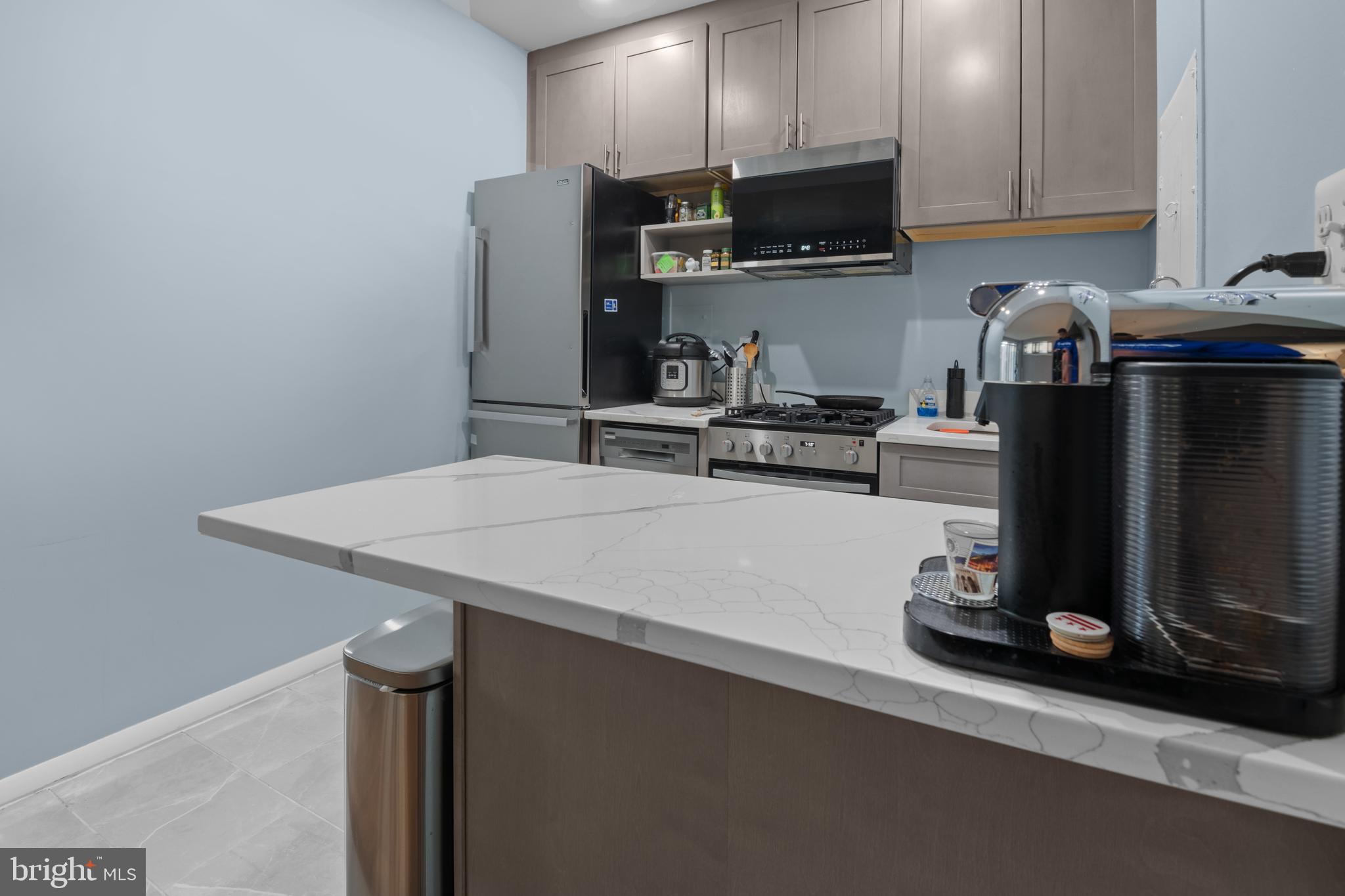 1711 Massachusetts Ave NW #213