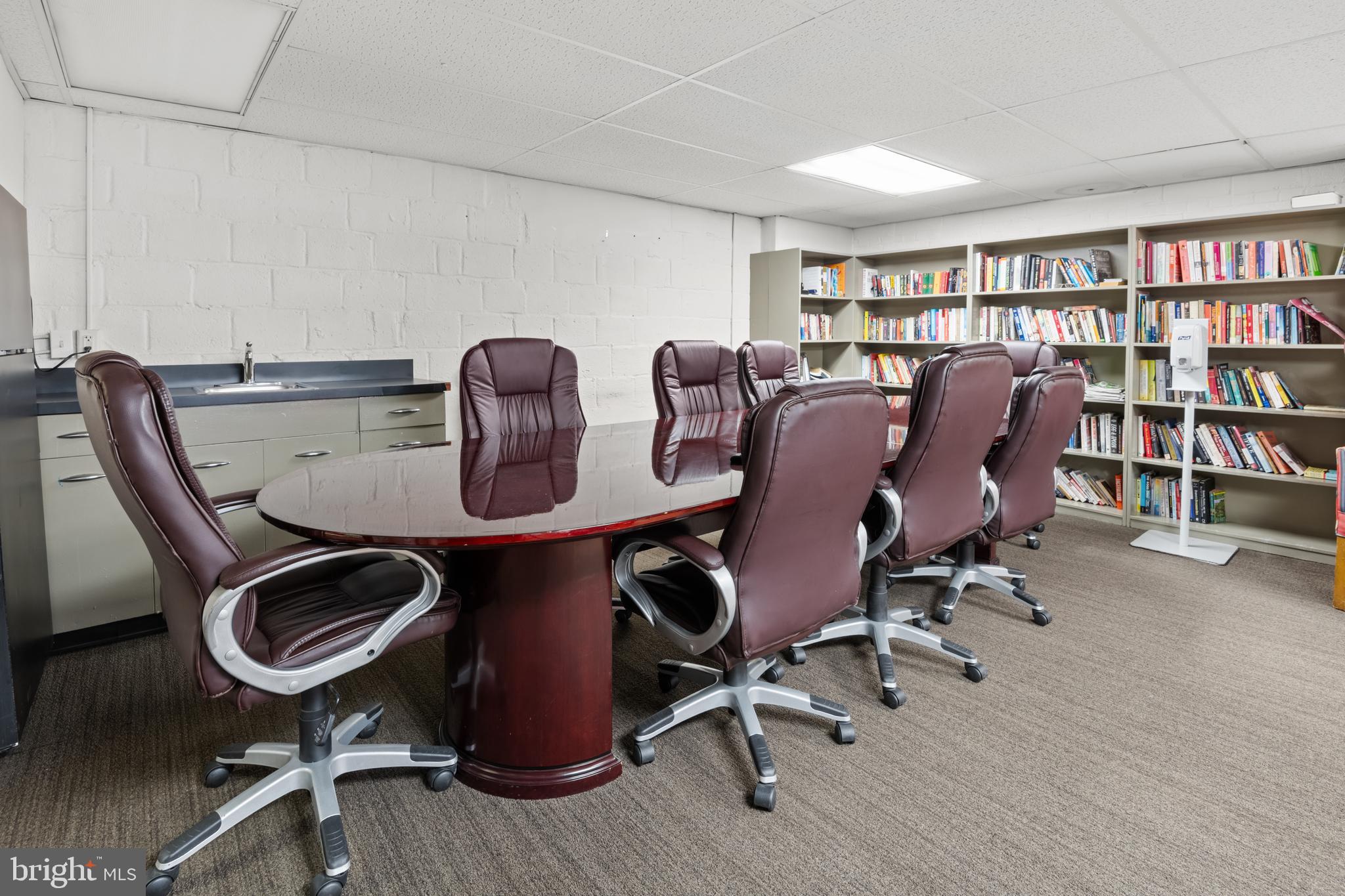 1711 Massachusetts Ave NW #213