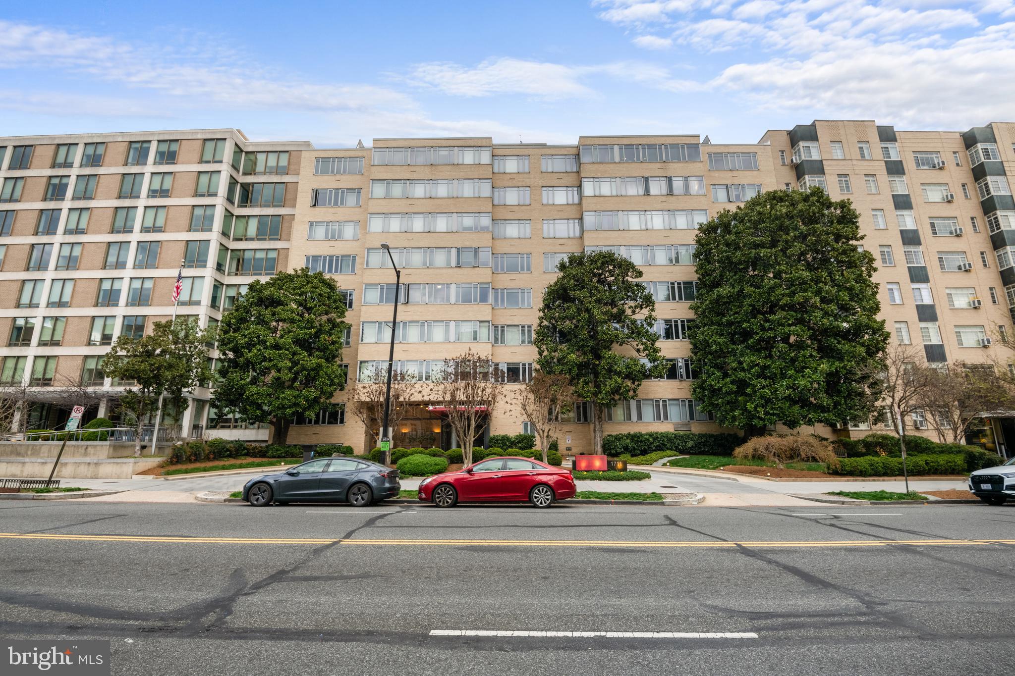 1711 Massachusetts Ave NW #213