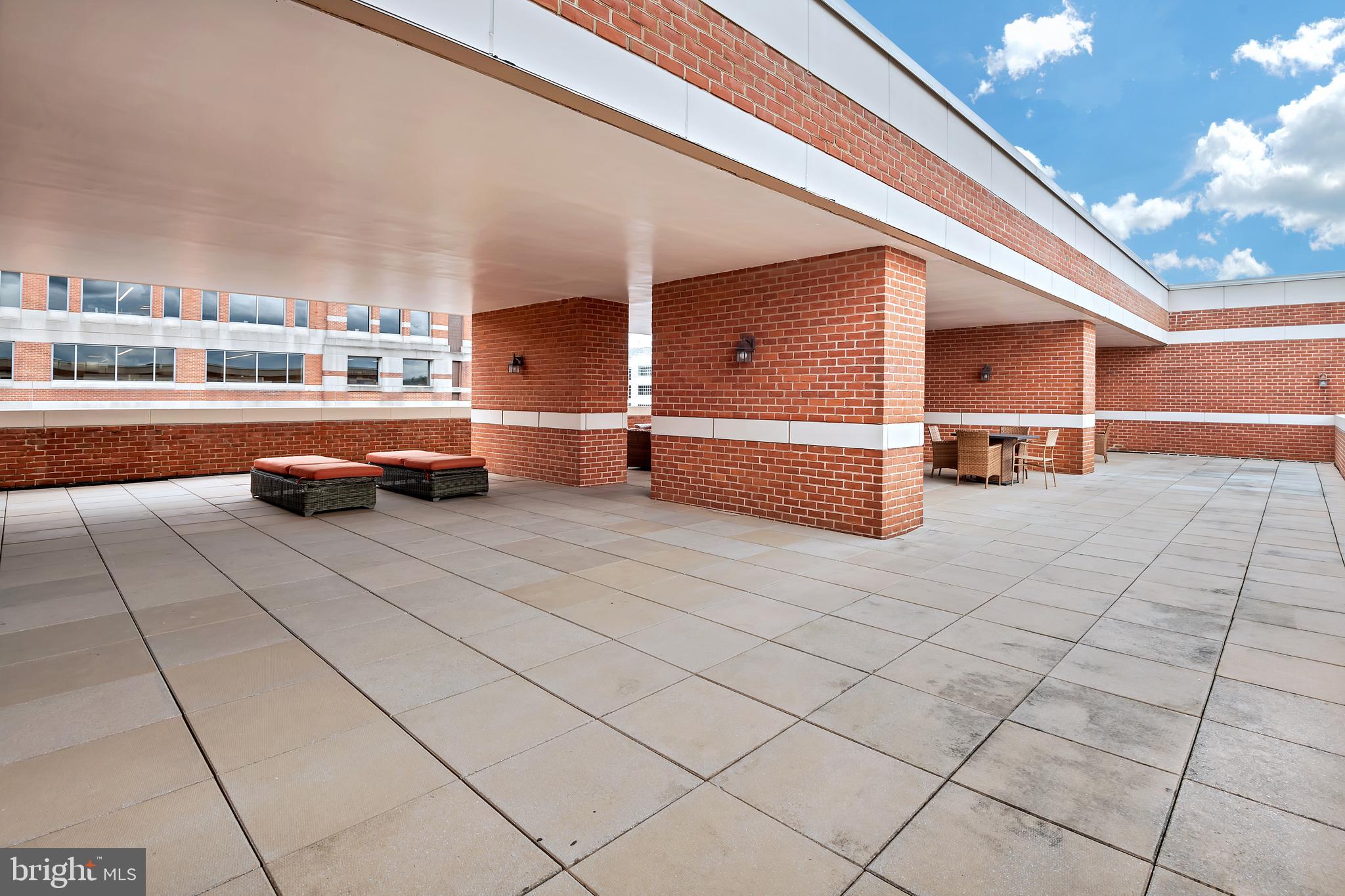 2301 N St NW #103
