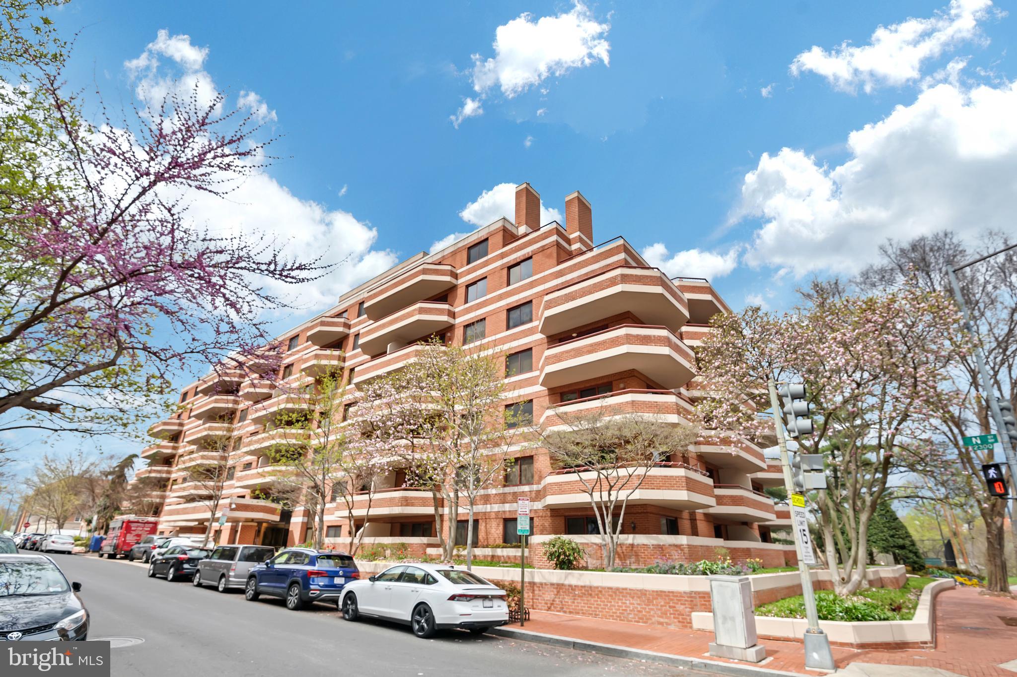 2301 N St NW #103