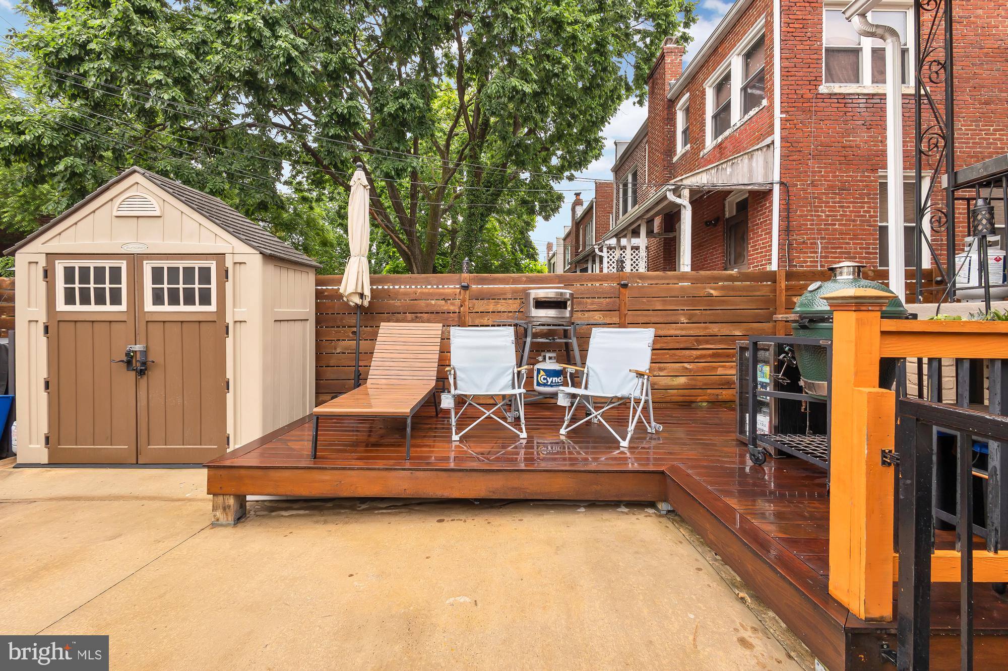 827 Tuckerman St NW